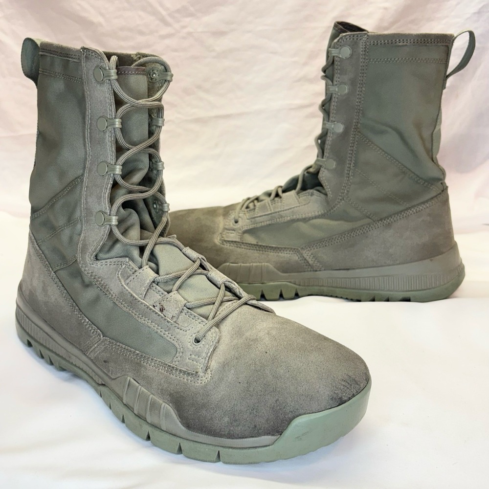 Nike SFB 8" Boots Men's US 11.5 EU 45.5 Tactical Olive Green 631371-222